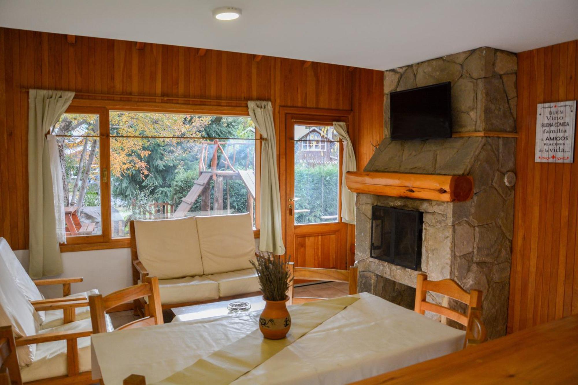 Apart Hotel Del Pellin San Martín de los Andes Zewnętrze zdjęcie