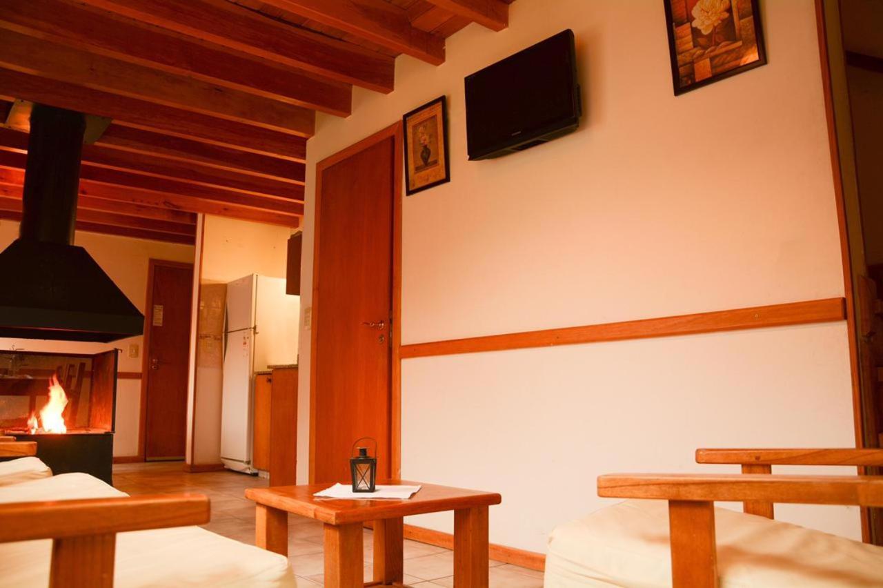 Apart Hotel Del Pellin San Martín de los Andes Zewnętrze zdjęcie
